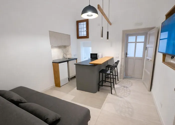 Mandralisca Apartment *